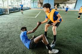 半场战报：门兴0-0莱比锡，比赛沉闷，两支球队总计0射正