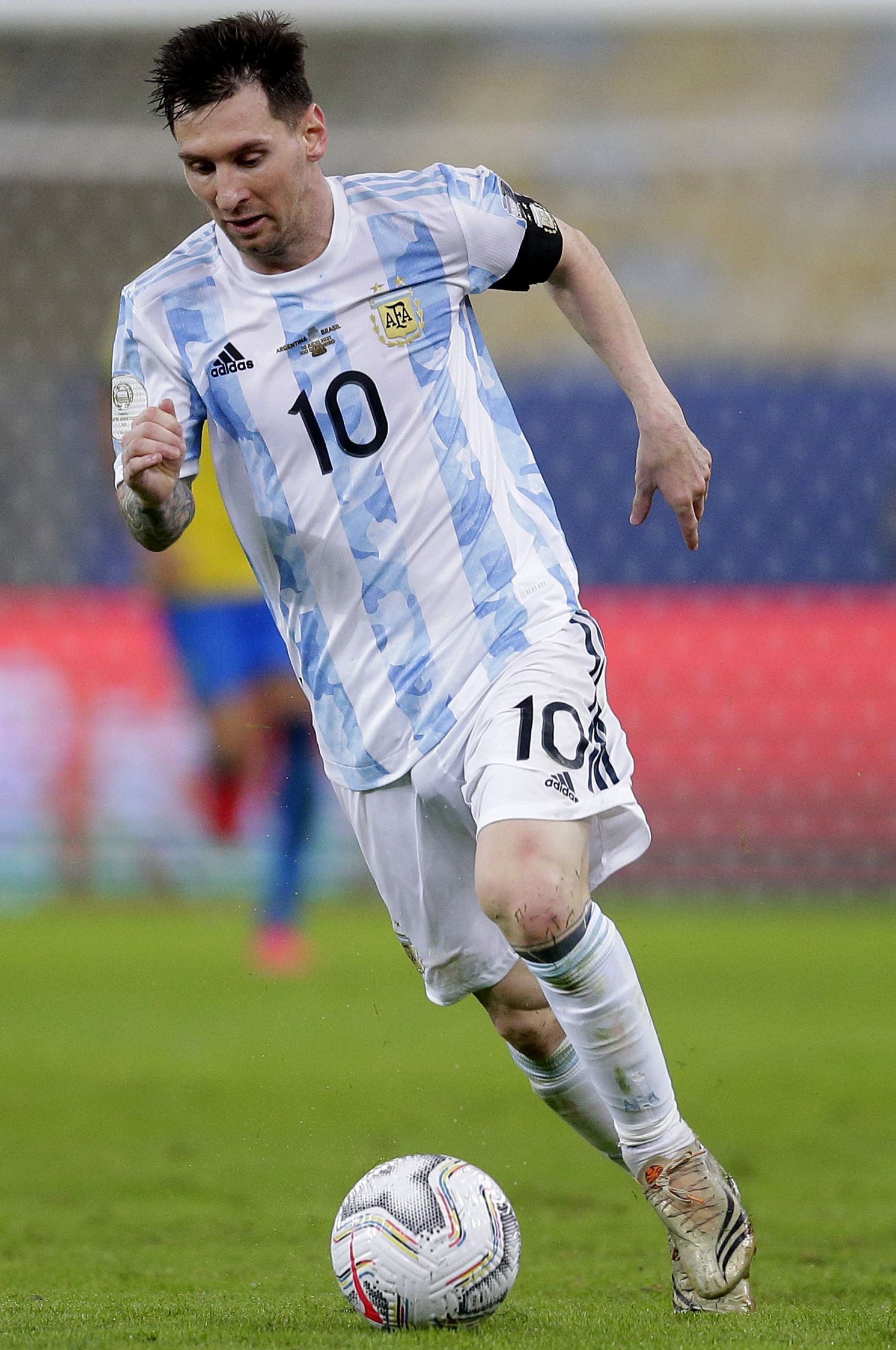 防守强度更 防守强度更