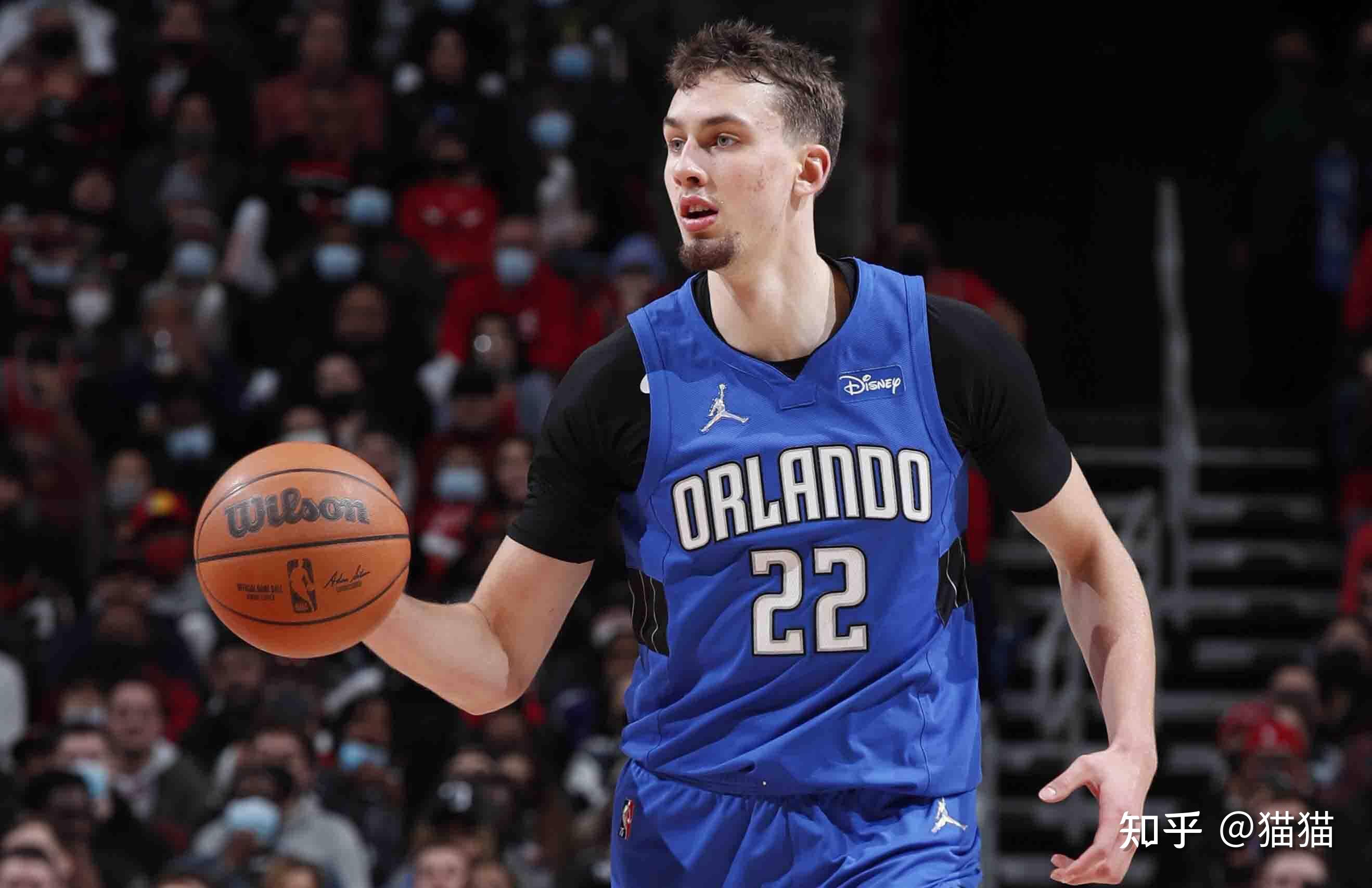 在此背景下 在此背景下